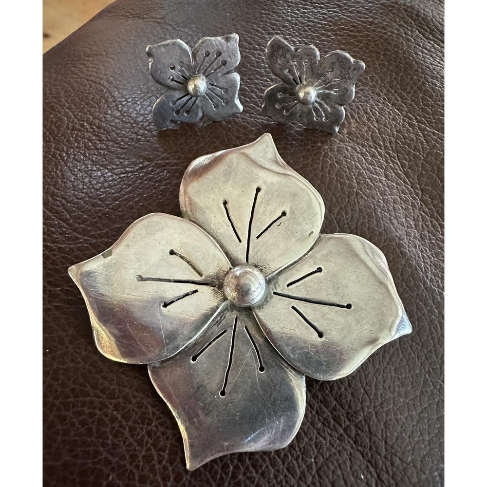 Vintage Coro Sterling Silver Dogwood Flower Brooch & Earrings Set Modernist